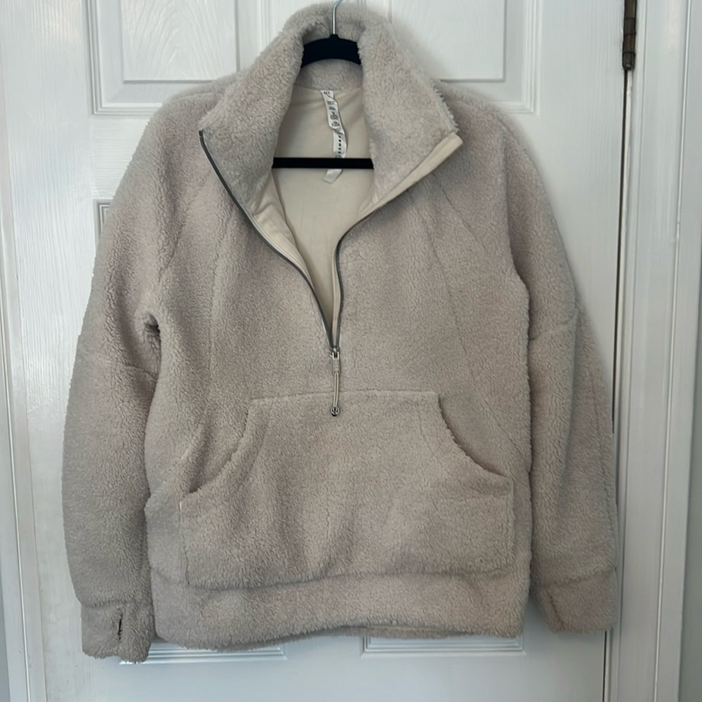 Lululemon Athletica Cream Fleece Pullover